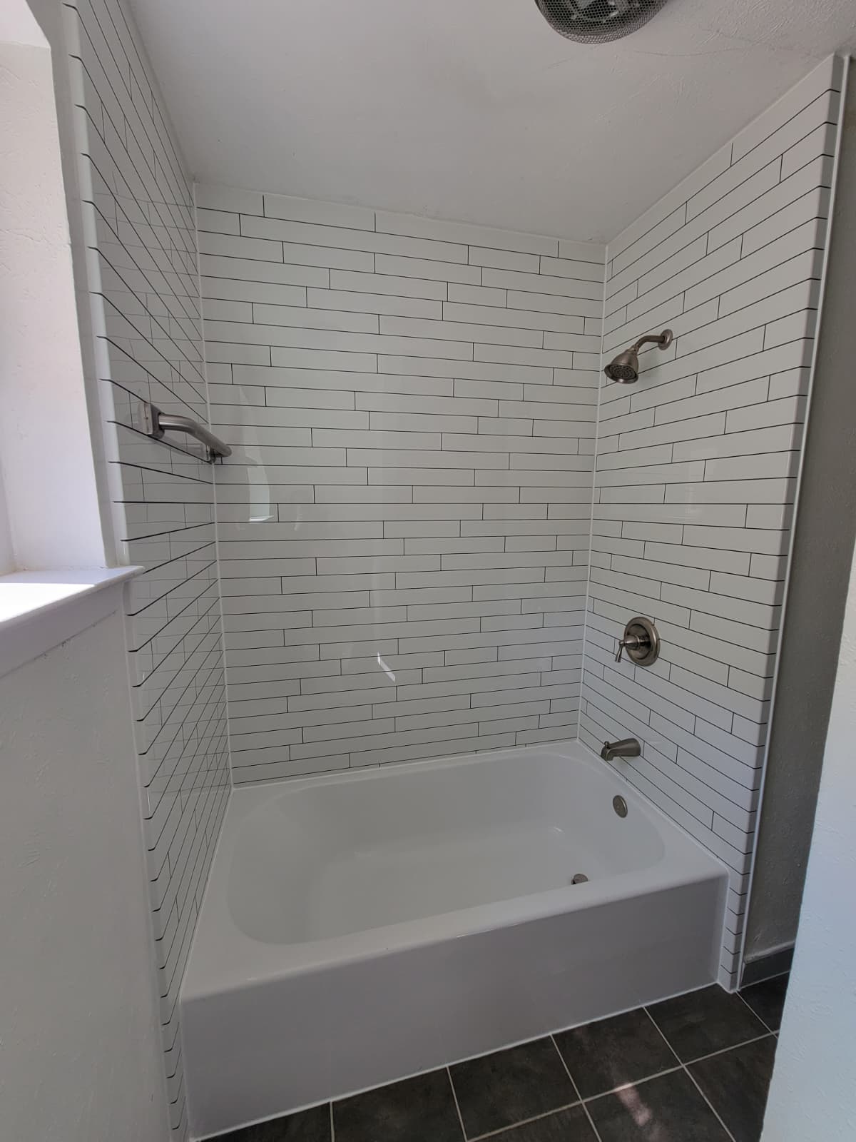 Completed tub-to-tub replacement view 3