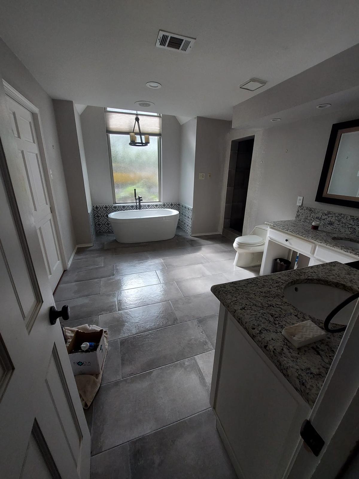 Completed tub-to-tub replacement view 6